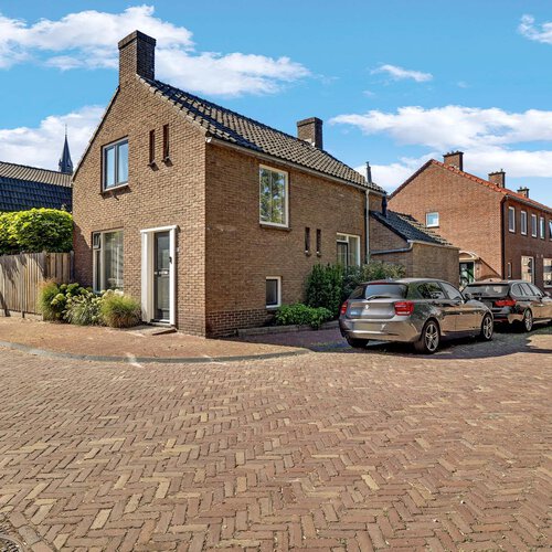 Biezenbrugstraat 15