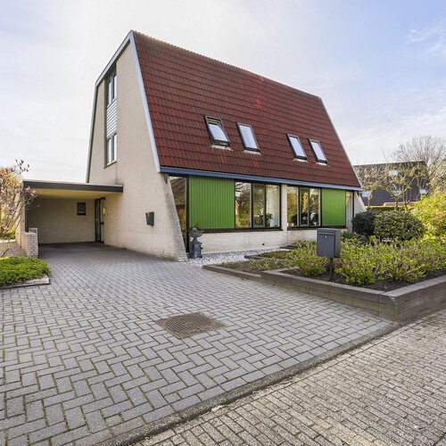 Betsy Perkstraat 4