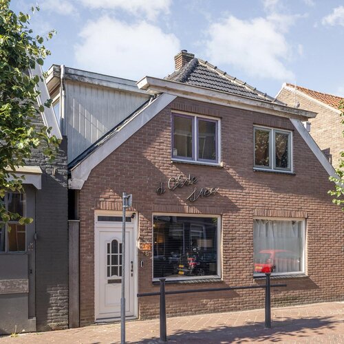 Oosterstraat 18