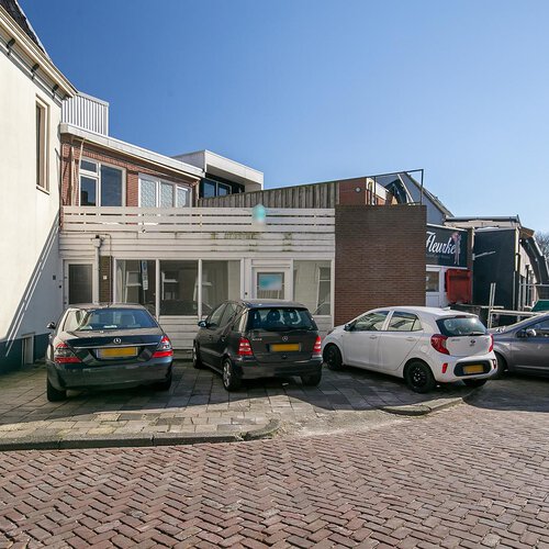 Kerkstraat 25