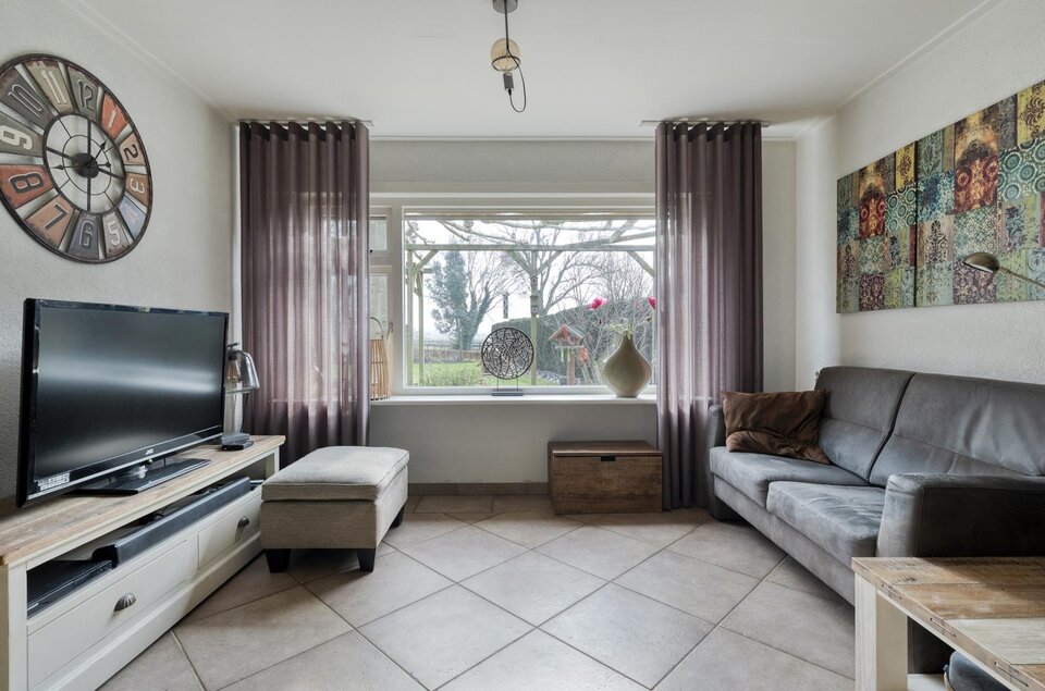 Hoofdweg 113 DE KRIM