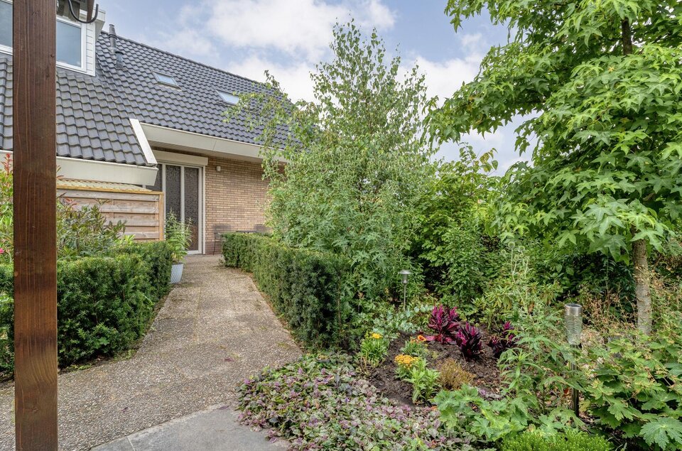 Carboonlaan 37 NIEUW-SCHOONEBEEK