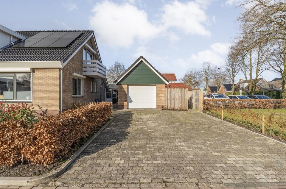 Carboonlaan 37 NIEUW-SCHOONEBEEK