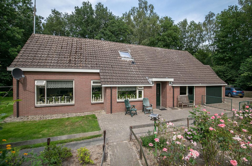 Kembrugweg 1 SCHUINESLOOT