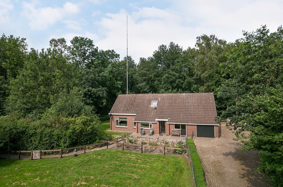 Kembrugweg 1 SCHUINESLOOT