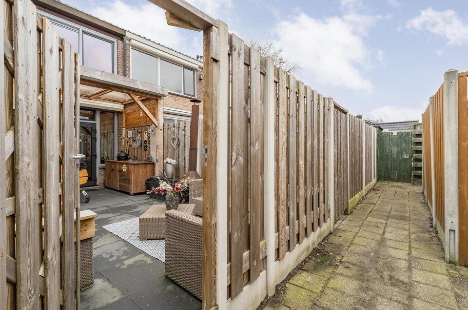 D H van der Scheerstraat 12 COEVORDEN