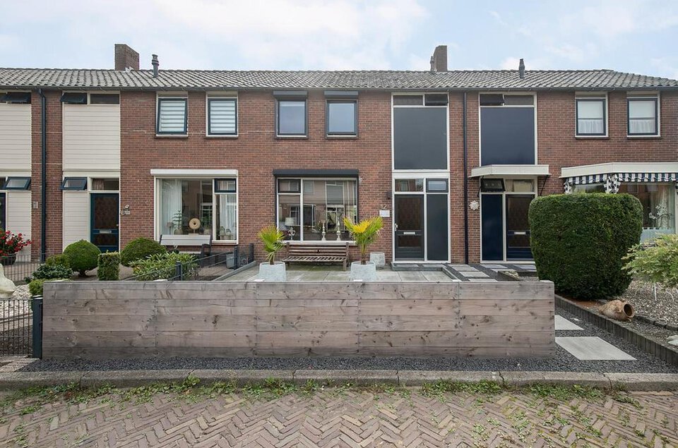 van Limburg Stirumstraat 12 COEVORDEN