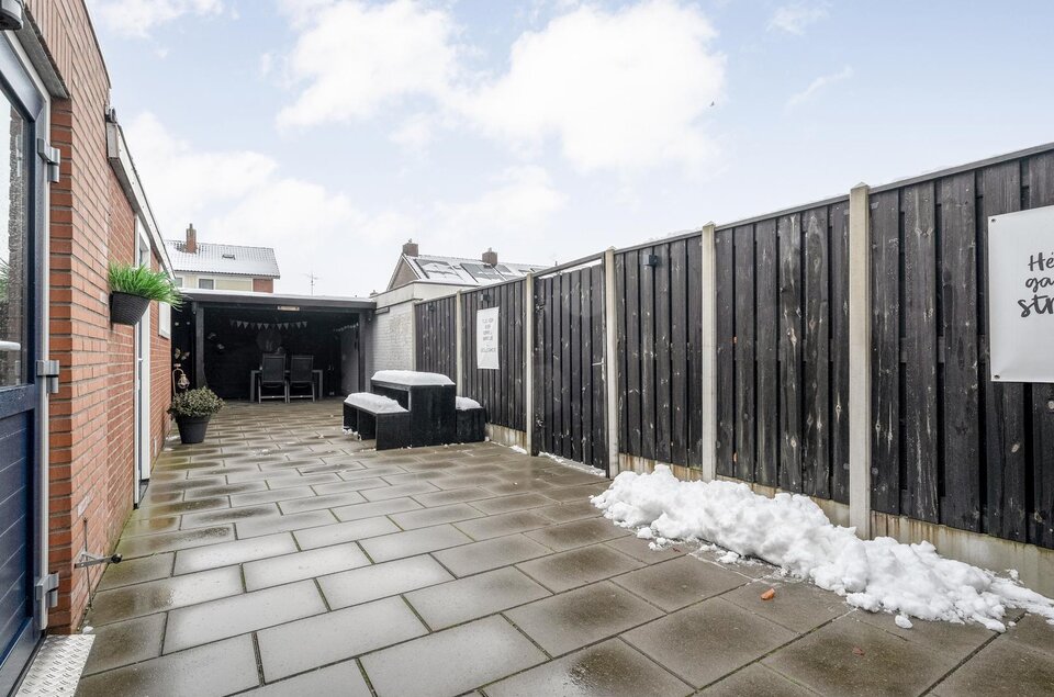 D H van der Scheerstraat 35 COEVORDEN