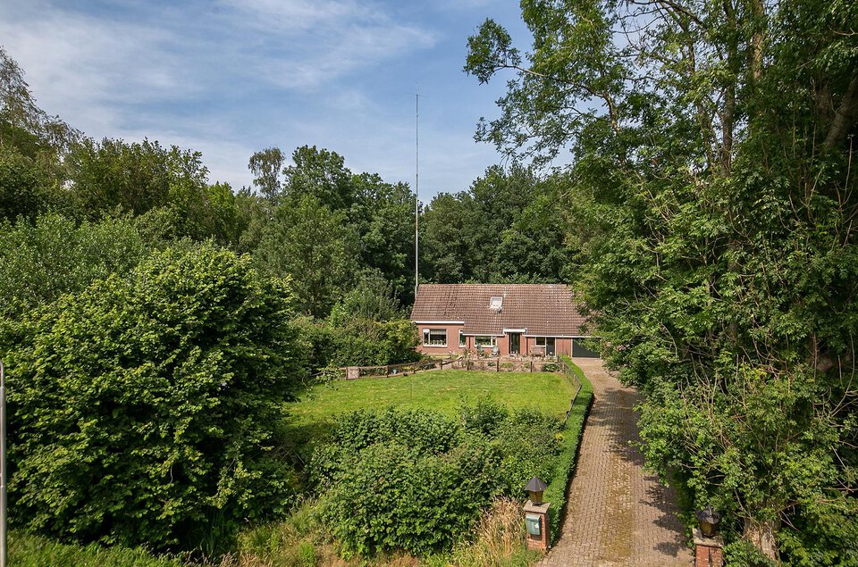 Kembrugweg 1 SCHUINESLOOT