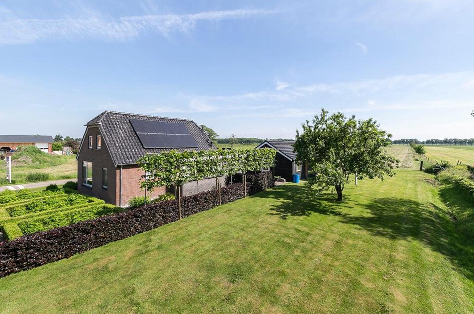 Van den Beltsweg 2 LUTTEN