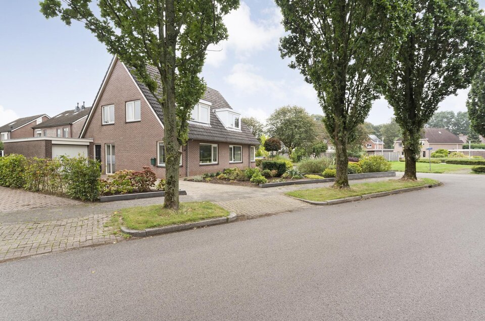 Esschenbrüggerdijk 53 COEVORDEN