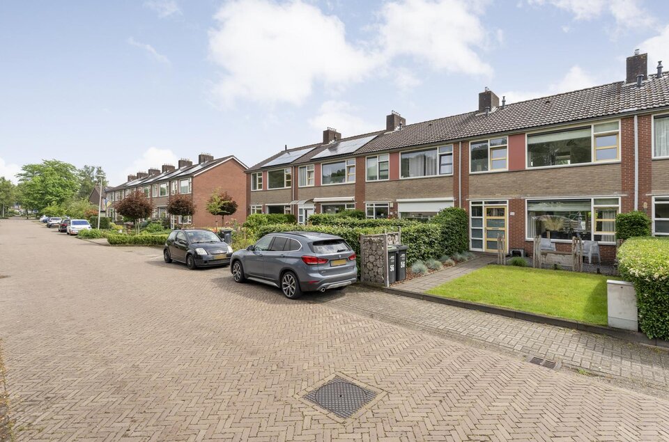 Meester Cassastraat 56 DALEN