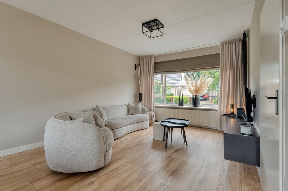 Meester Cassastraat 56 DALEN