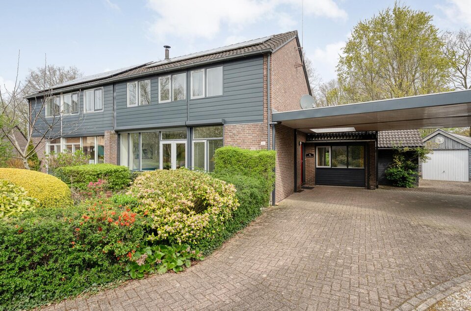 Zende 11 OOSTERHESSELEN