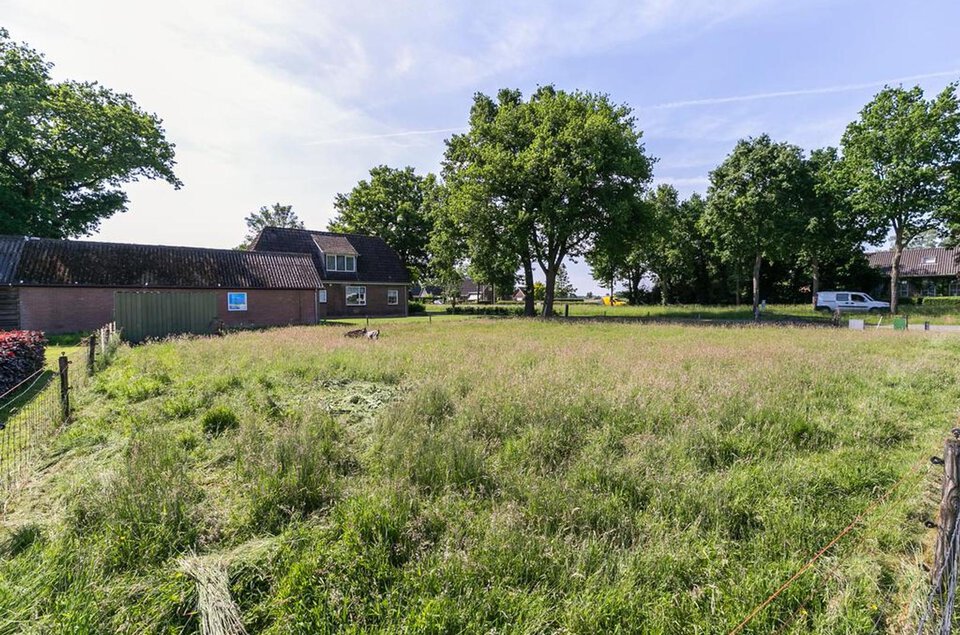 Van den Beltsweg 2 LUTTEN
