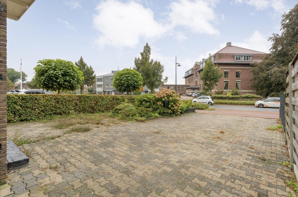 Burg van der Lelysingel 5 COEVORDEN