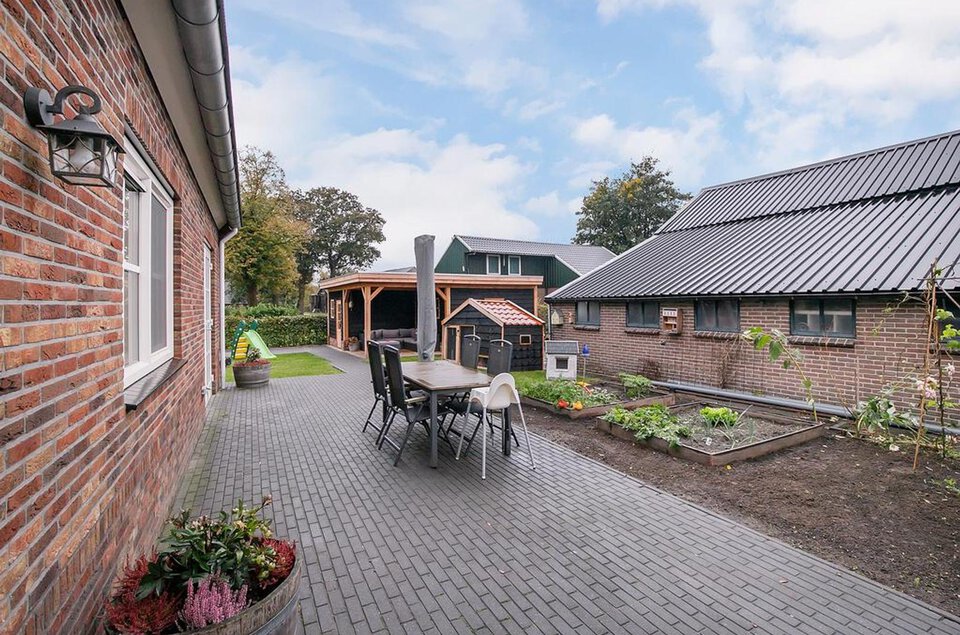 Hoofdstraat 104 A DALERVEEN