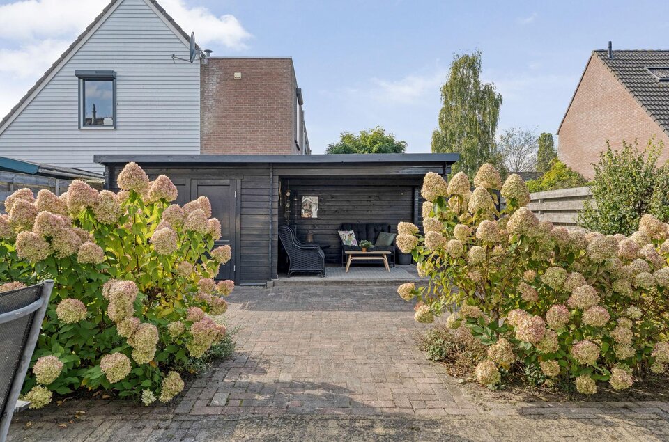 H Roland Holstln 33 COEVORDEN