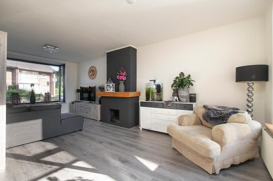 van Houtenstraat 8 COEVORDEN
