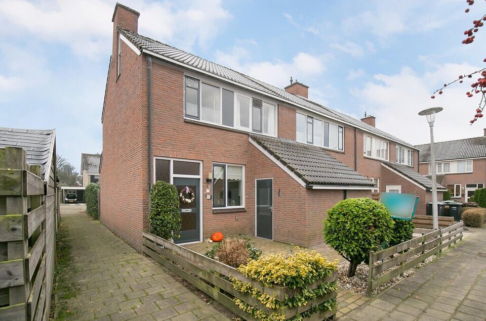 van Rechterenlaan 11 COEVORDEN