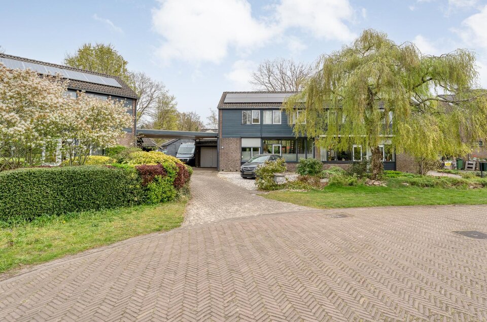 Zende 11 OOSTERHESSELEN