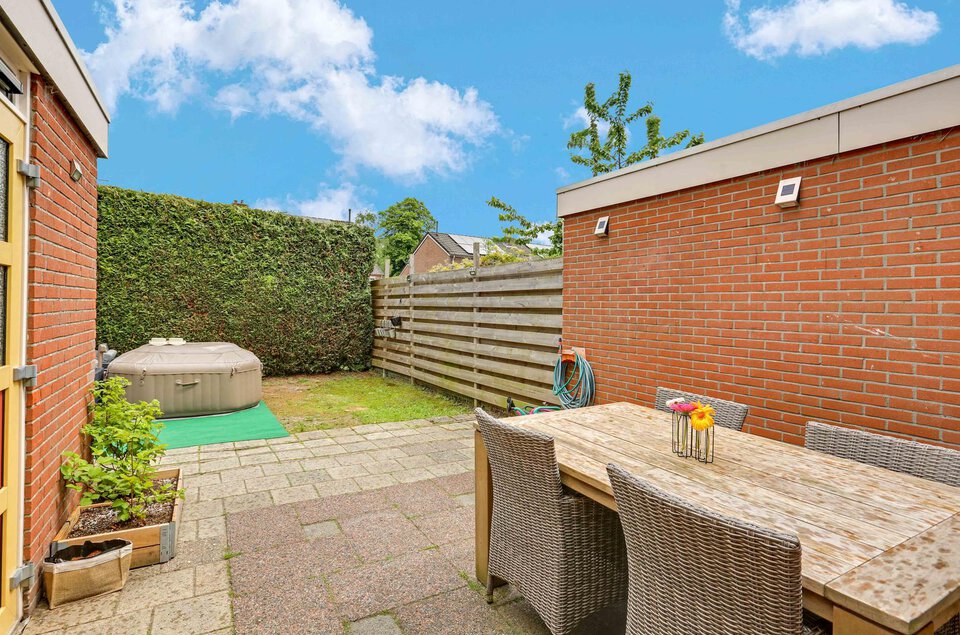 Meester Cassastraat 38 DALEN