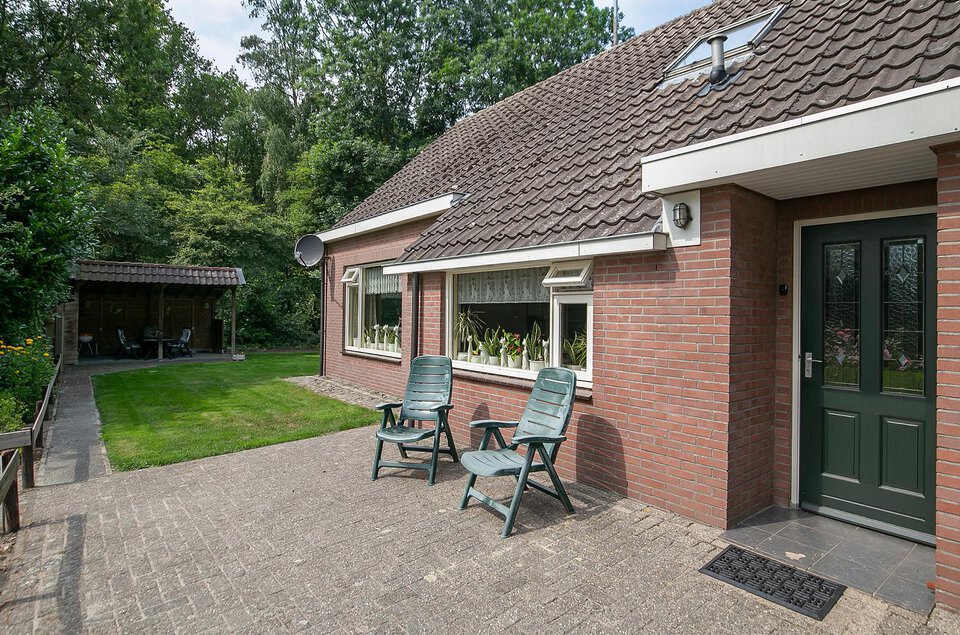 Kembrugweg 1 SCHUINESLOOT