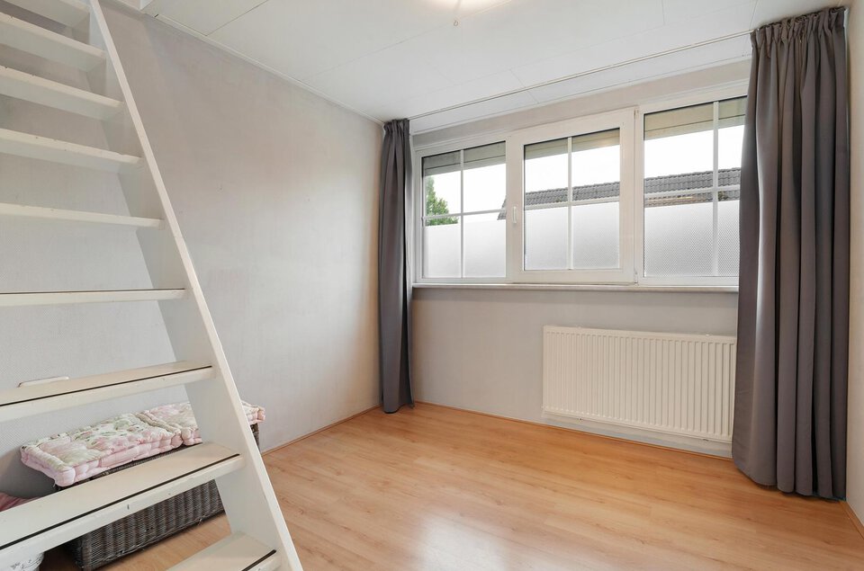 Dobbe 15 NIEUW-SCHOONEBEEK
