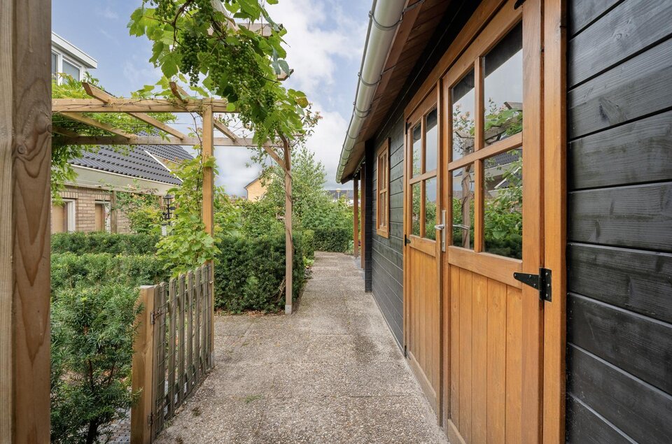 Carboonlaan 37 NIEUW-SCHOONEBEEK