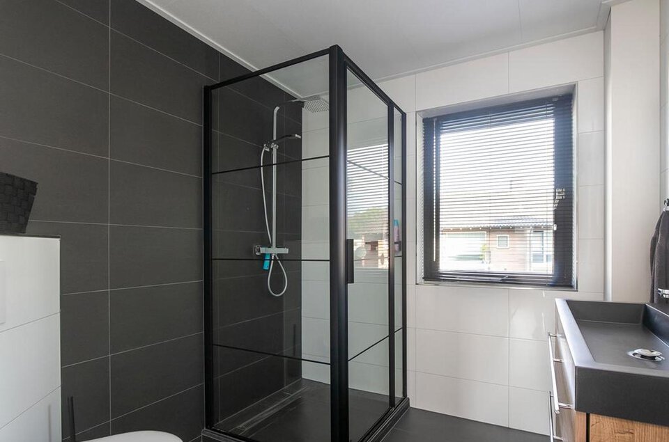 van Houtenstraat 8 COEVORDEN