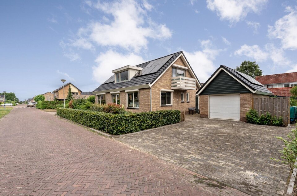 Carboonlaan 37 NIEUW-SCHOONEBEEK