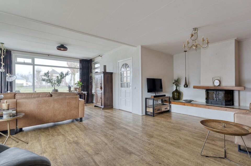 Hoofdweg 113 DE KRIM