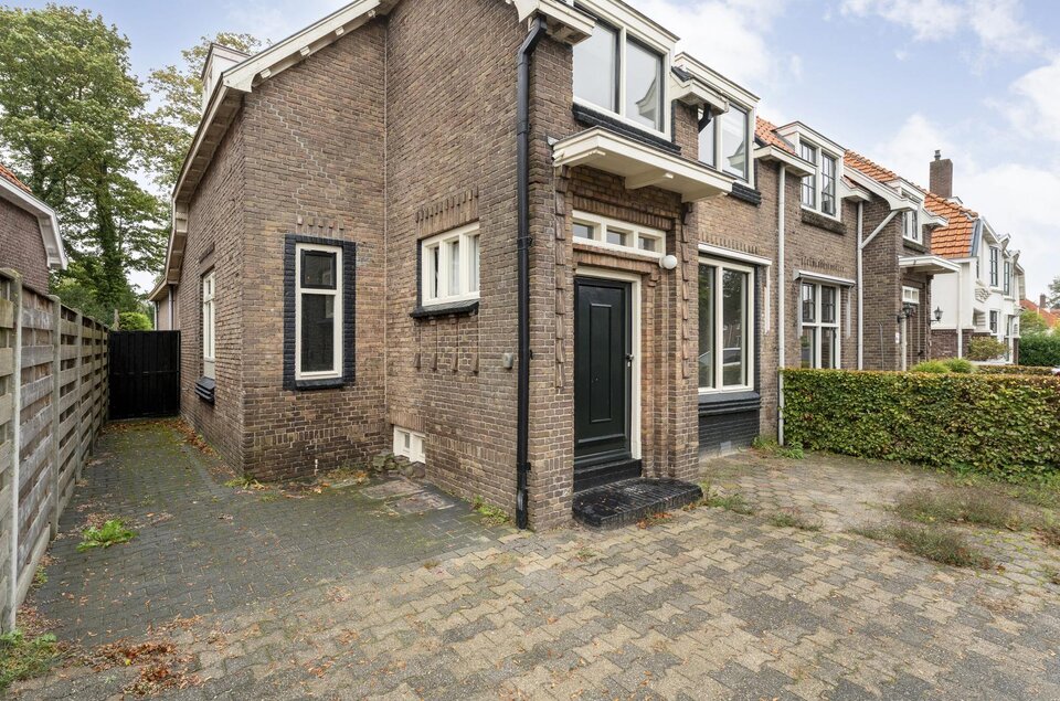 Burg van der Lelysingel 5 COEVORDEN