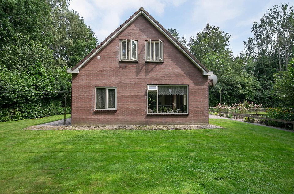 Kembrugweg 1 SCHUINESLOOT