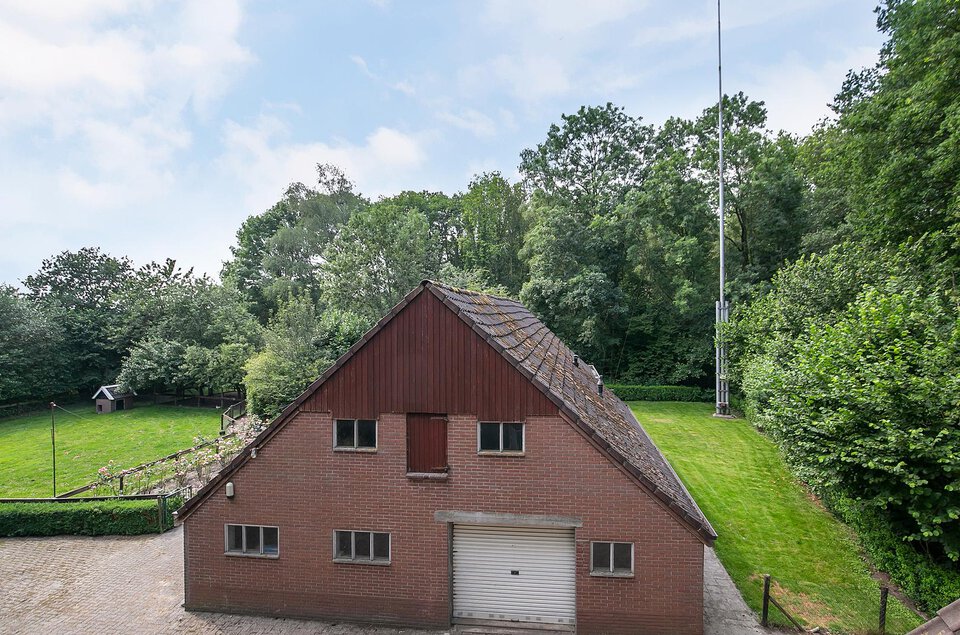 Kembrugweg 1 SCHUINESLOOT