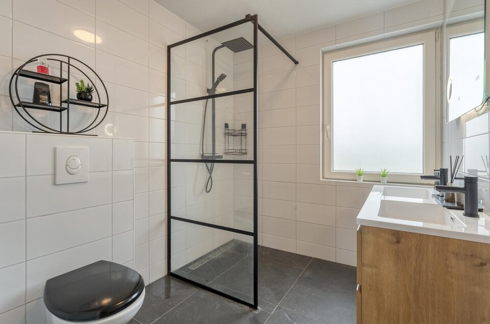 D H van der Scheerstraat 12 COEVORDEN