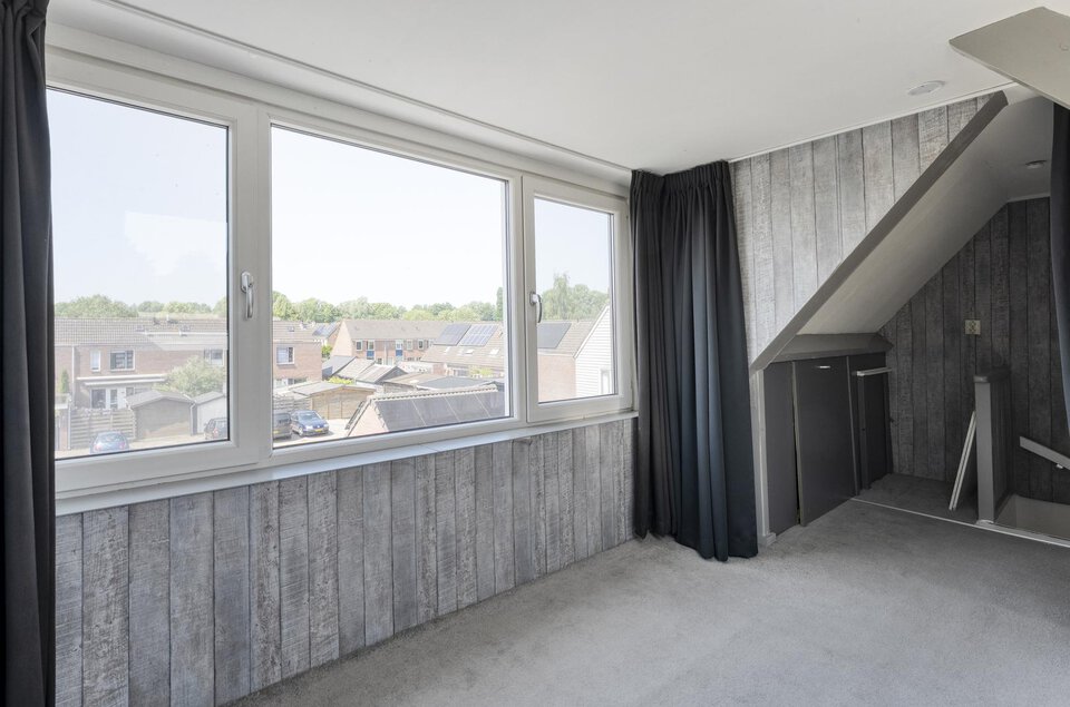 H Roland Holstln 21 COEVORDEN