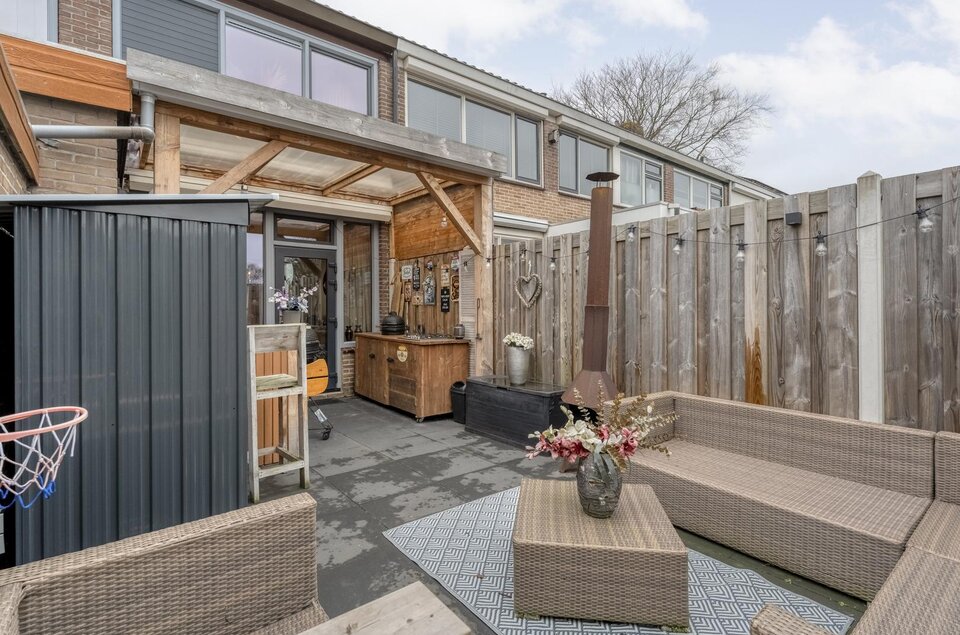 D H van der Scheerstraat 12 COEVORDEN