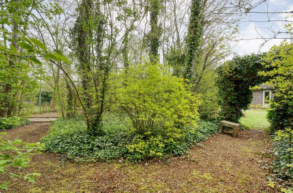 Zende 11 OOSTERHESSELEN