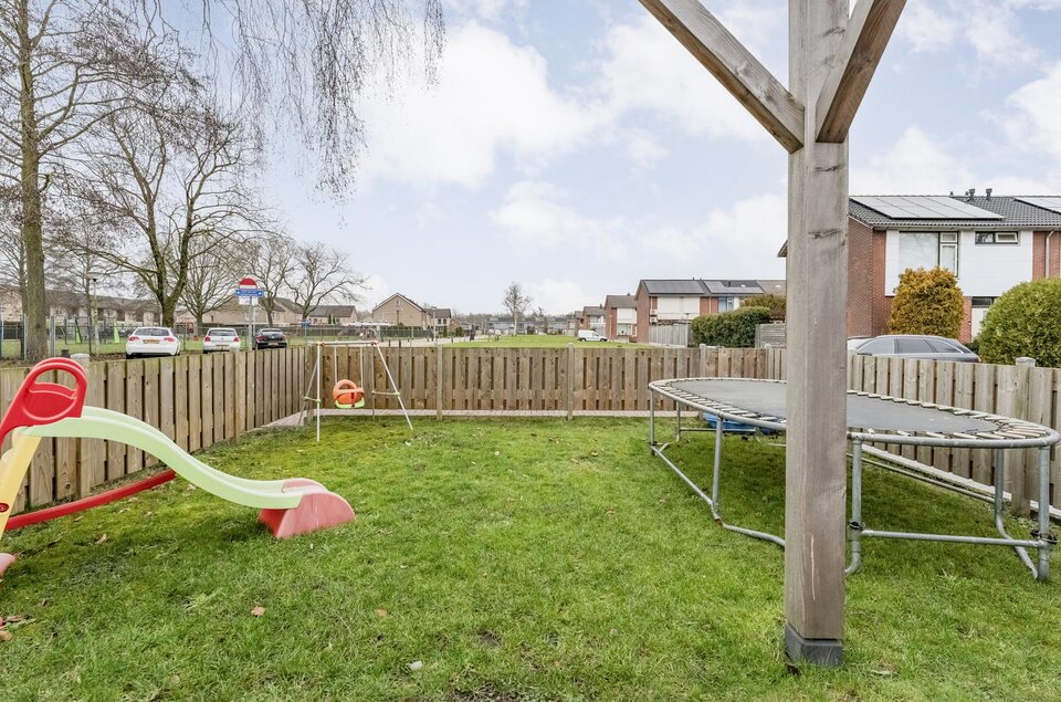 D H van der Scheerstraat 12 COEVORDEN