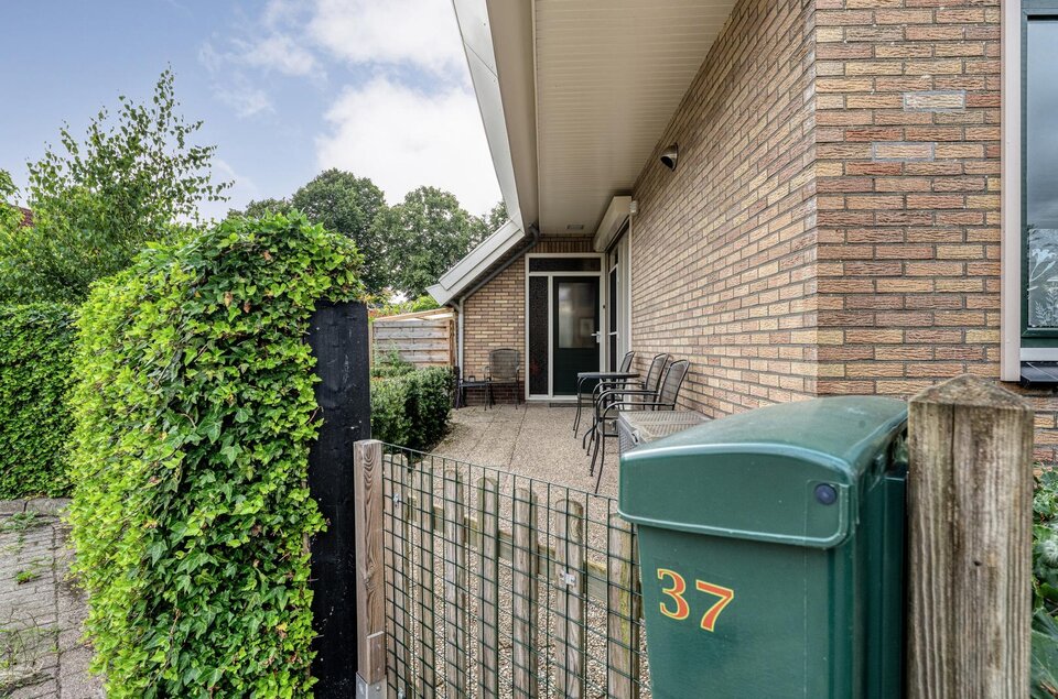 Carboonlaan 37 NIEUW-SCHOONEBEEK