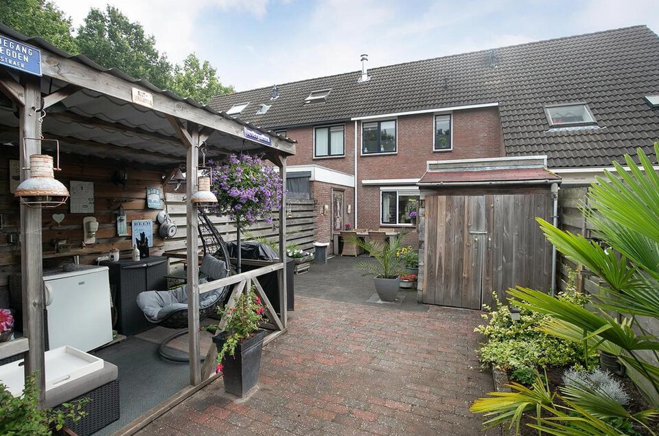 Staartmees 7 EMMEN