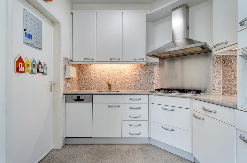 Zende 11 OOSTERHESSELEN