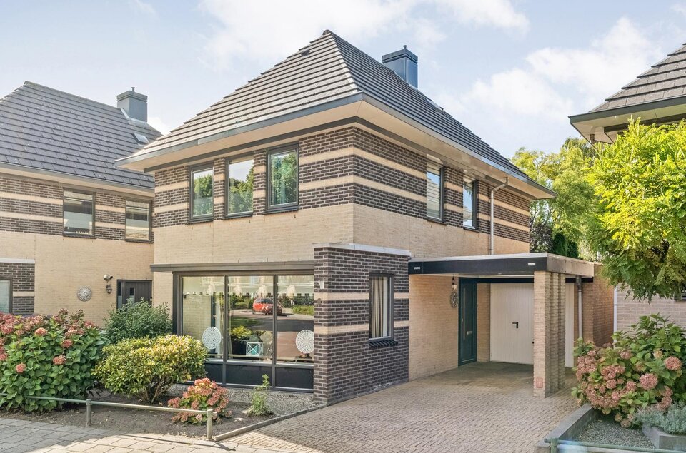 Aardenburg 6 HOOGEVEEN