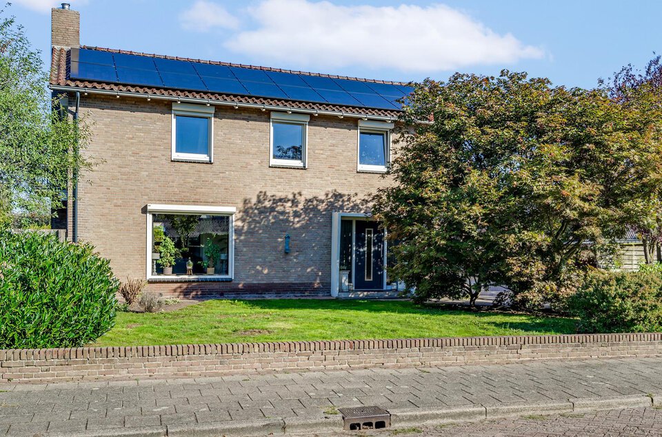 Mesdagstraat 1 COEVORDEN