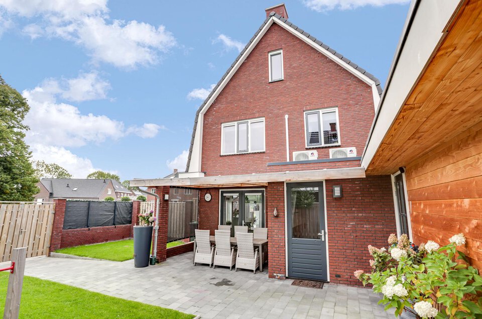Akkerwinde 15 COEVORDEN