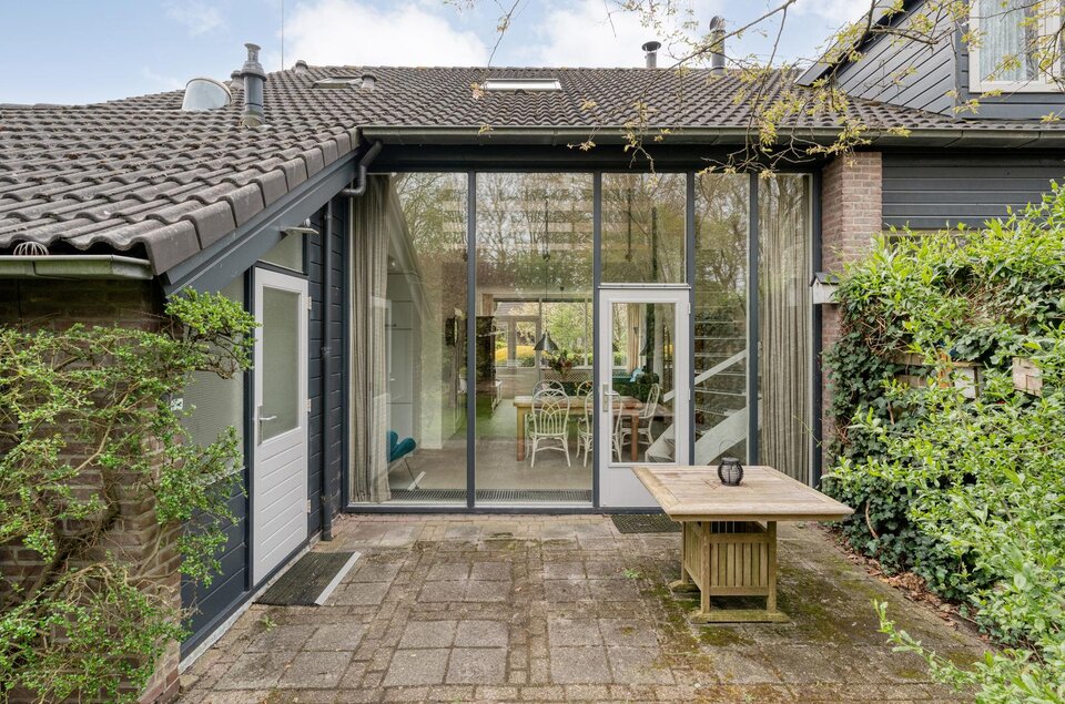 Zende 11 OOSTERHESSELEN