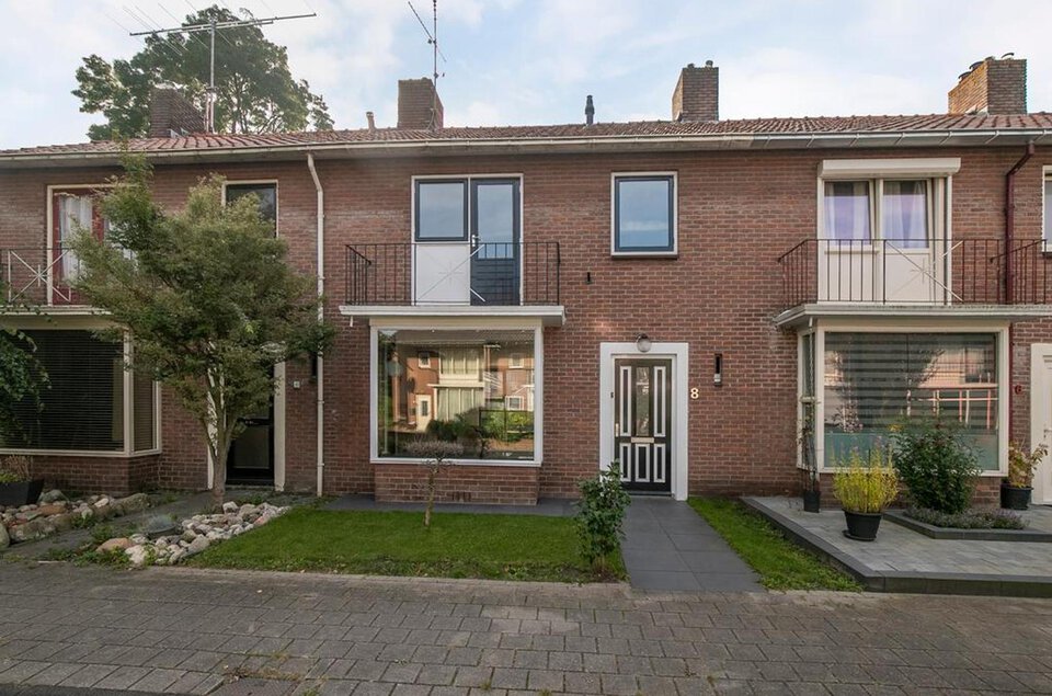 van Houtenstraat 8 COEVORDEN