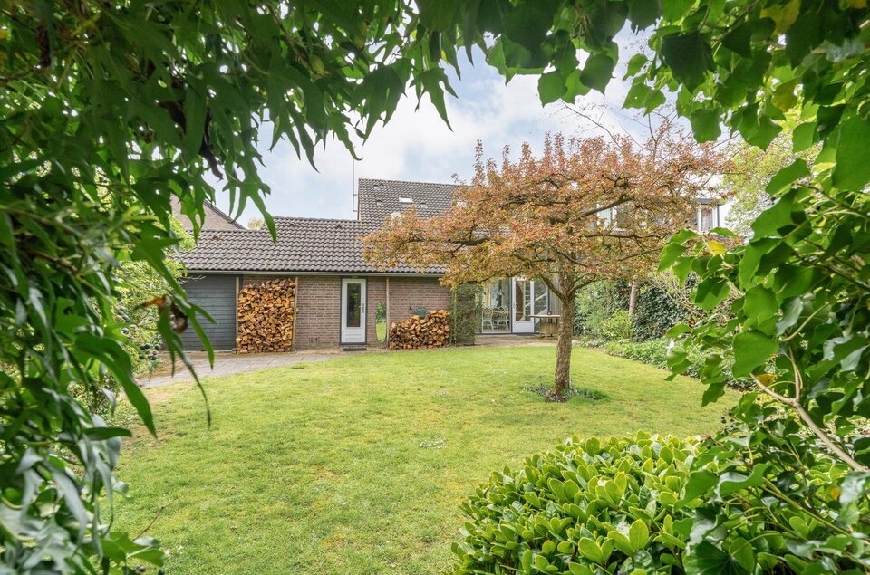 Zende 11 OOSTERHESSELEN