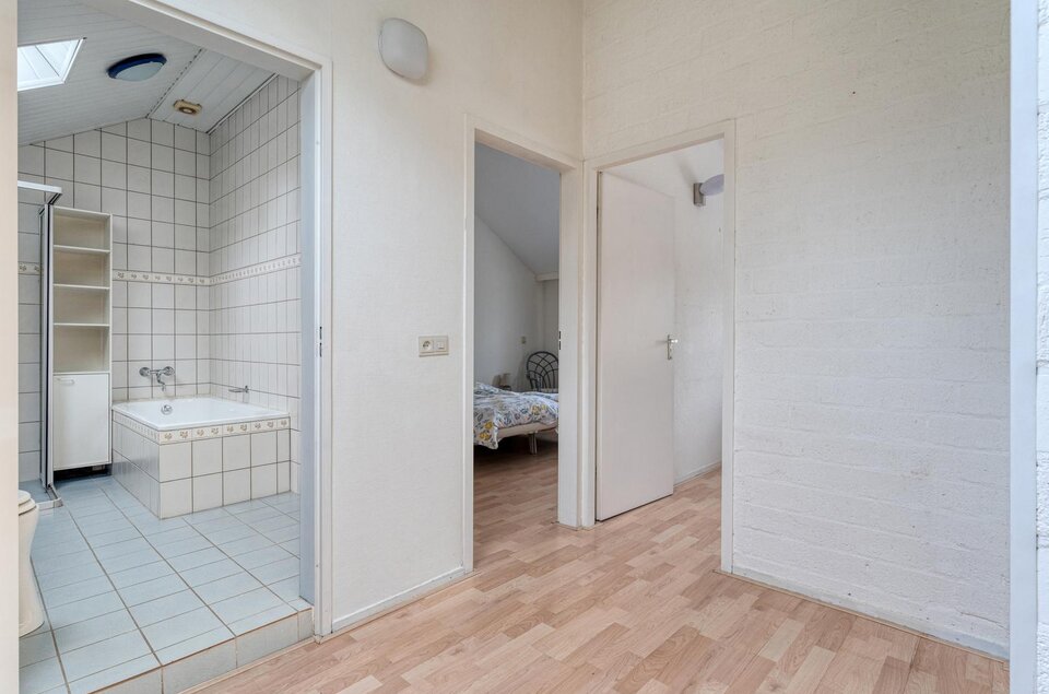 Zende 11 OOSTERHESSELEN